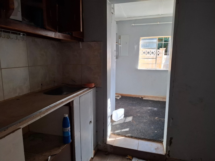 11 Bedroom Property for Sale in Universitas Free State